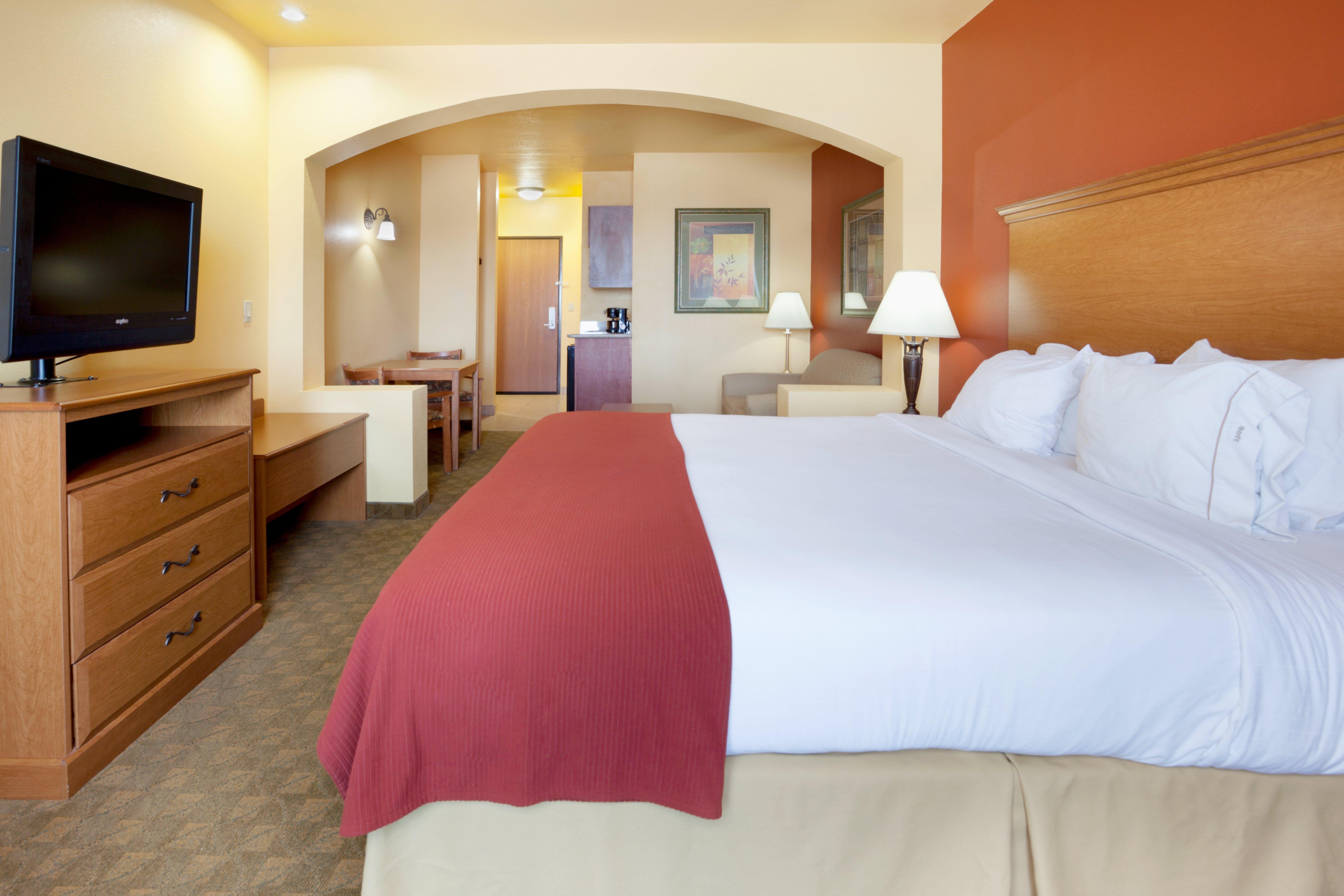 Holiday Inn Express Hotel & Suites Zapata By Ihg Exteriör bild